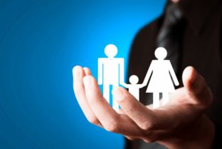 不懂保險(xiǎn)知識(shí)怎么買保險(xiǎn)？保險(xiǎn)經(jīng)紀(jì)為您量身定制